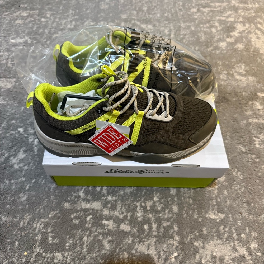 Eddie Bauer Women’s Thielsen Trail Olive Lime Punch 12W New With Box